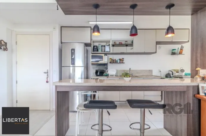 Apartamento com 3 quartos, 75 m², São Sebastião