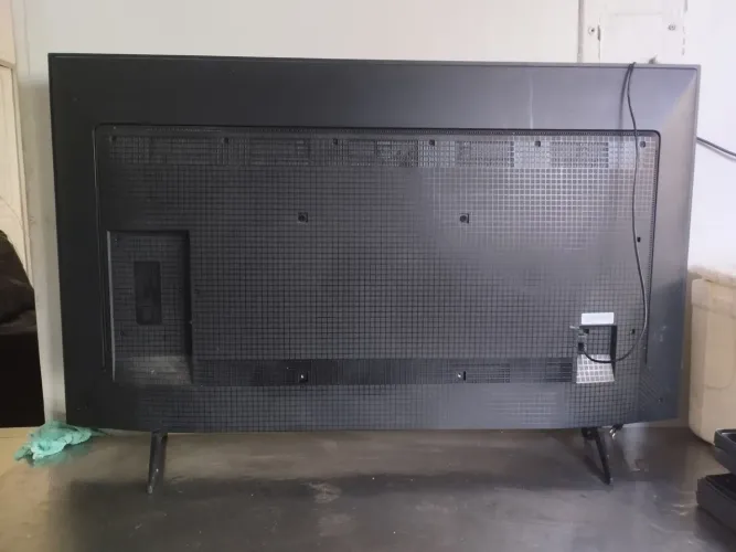 Vende-se Tv TCL 55 Pol c/ defeito