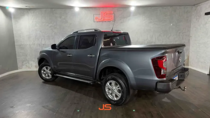 Nissan Frontier XE CD 4X4 2.3 Bi-TB Diesel Aut. 2025