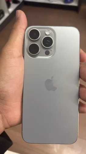 iPhone 15 pro max 256gb PRA SAIR LOGO