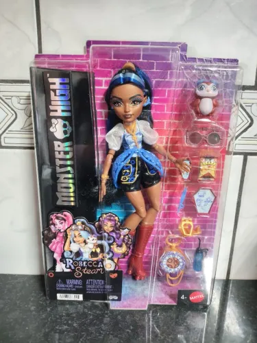 Boneca Monster High Robecca G3