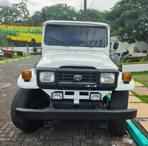 Toyota Band.Picape Chassi Longo Diesel 1998