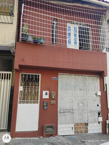 Aluga-se casa 2 andar - colinas Pituaçu