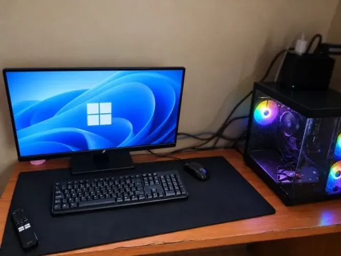 PC Ryzen 7 5700G 16GB + Monitor Gamer 144Hz