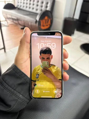iPhone 12