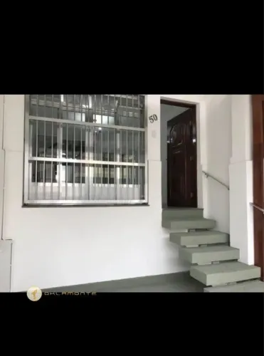 Casa com 2 Quarto(s) e 2 banheiro(s) para Alugar, 50 m² por R$ 2808 / Mês
