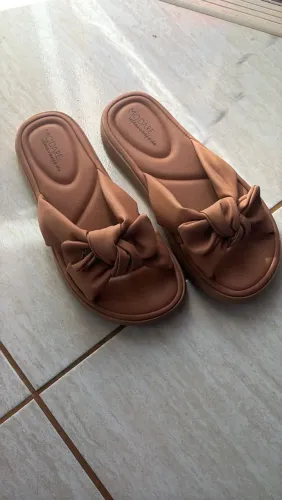 Chinelo Modare