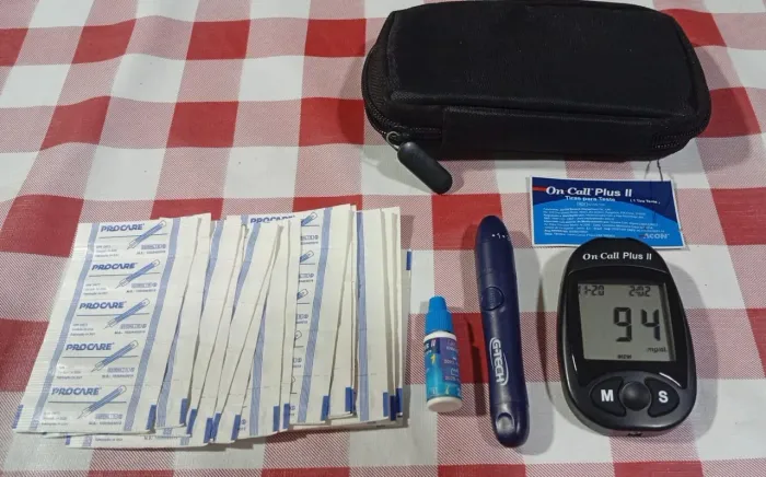 Aparelho de aferição de glicemia ONCALL PLUS