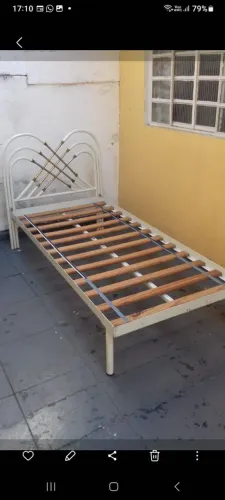 Cama tubular solteiro