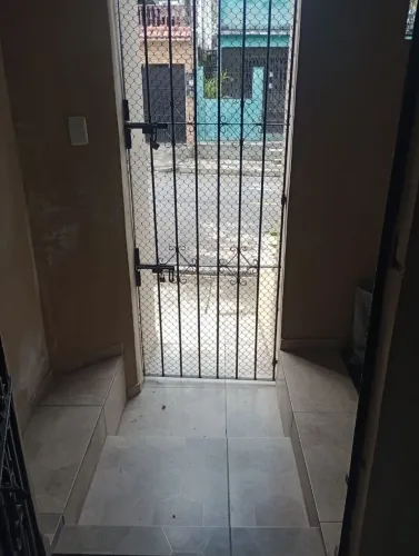 ótimo kit Net perto do shopping e das principais vias de acesso da cidade.