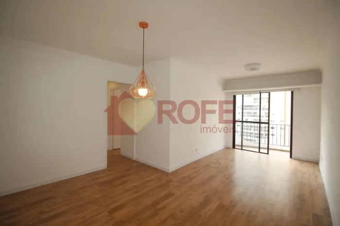 Apartamento para locação de 84 m² com 3 Dormitórios em Localização Privilegiada
