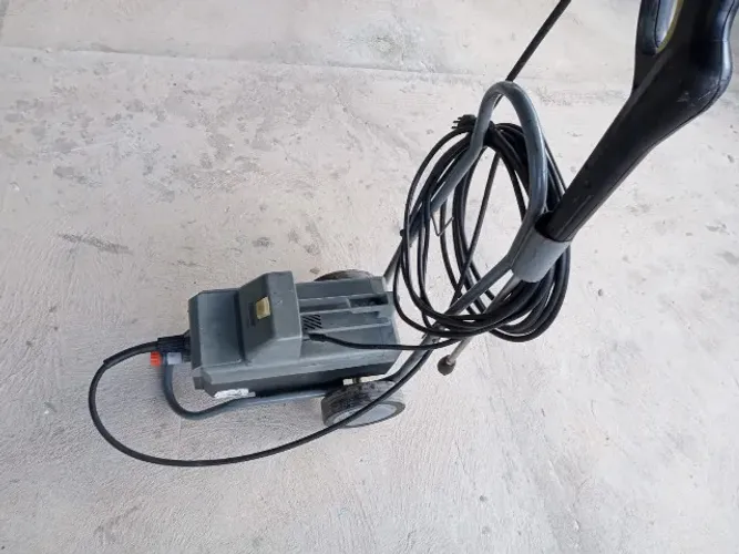 Lavajato Kärcher HD 585 