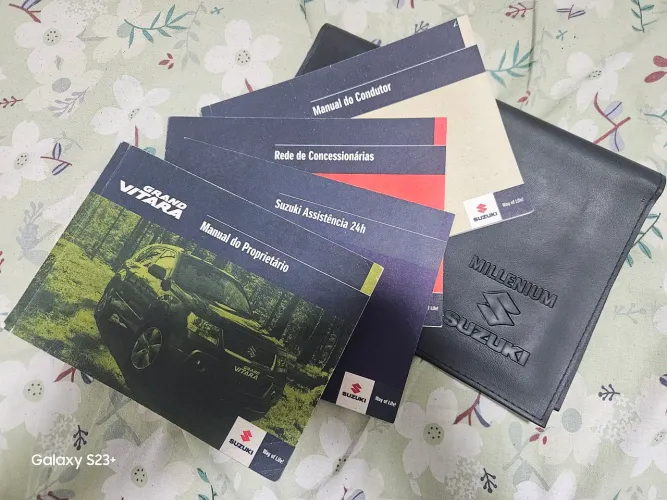 Manual do Proprietário Suzuki Grand Vitara 2009 ORIGINAL Suzuki