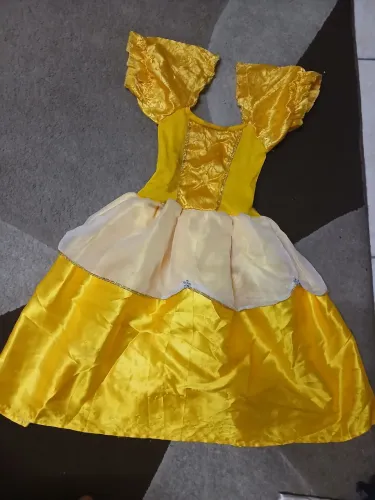 Fantasia Bela tam. 4