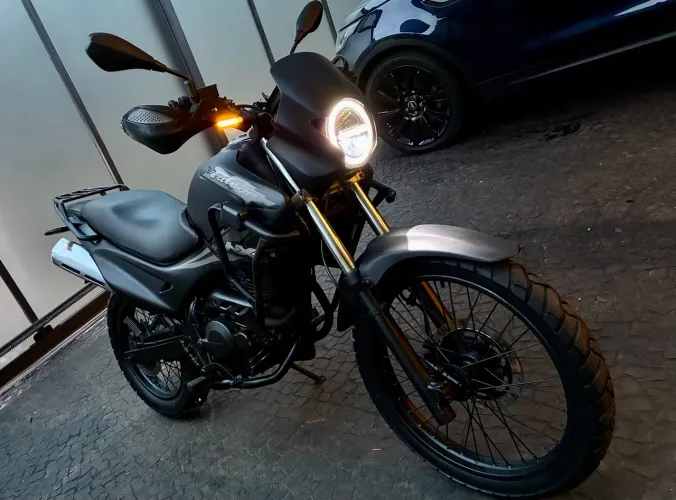 Honda Falcon NX400 Led, painel digital! Troco!