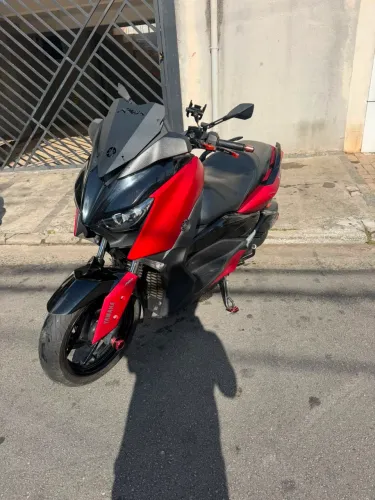 Moto Xmax Yamaha
