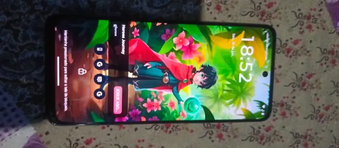 Vendo esse moto g54 de 256 gigas e 8de ram, com nota fiscal e caixa só 600 reais 
