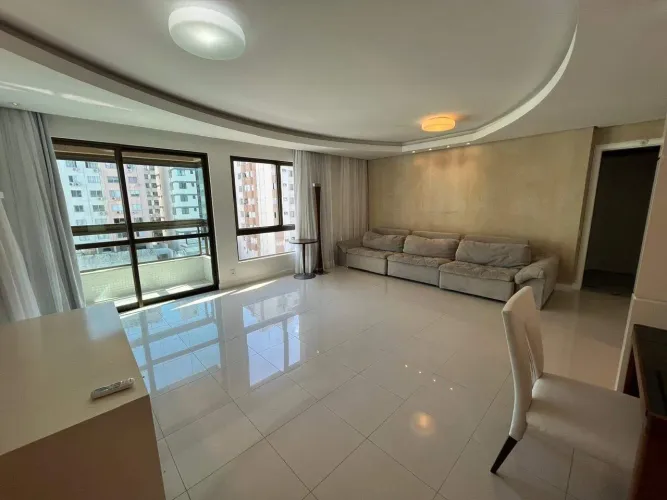 Apartamento à venda, 4 quartos, 2 suítes, 2 vagas, Centro - Florianópolis/SC