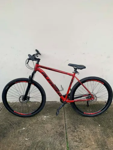 Bicicleta aro 29 revisada com nota entrego seu endereço
