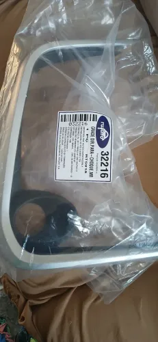 Moldura do Corolla lado direito