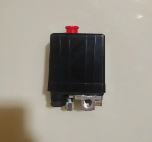 Pressostato P/ Compressor De Pistão 100/140 Psi 4vias<br>
