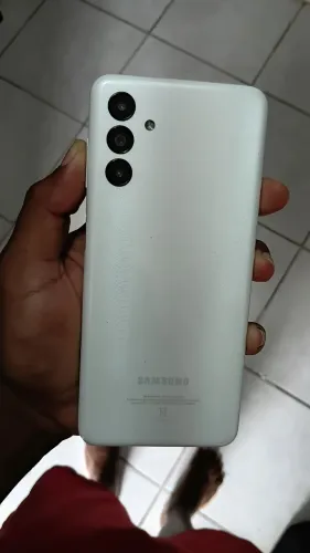 Samsung a04s