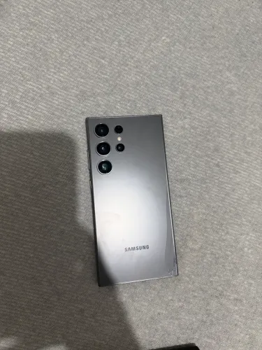S24 ultra 256g troco em iPhone ou iPad