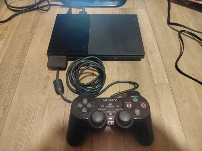 Playstation 2 Slim + Controle Original e cabos originais