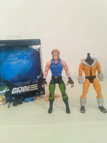 Marvel Legends/Gi Joe - Dentes-de-Sabre (Sabretooth) Custom