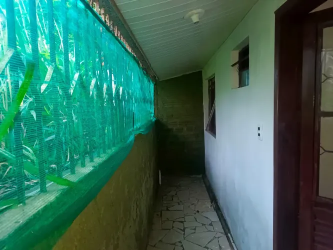 Alugo casa em Piraquara por 1400