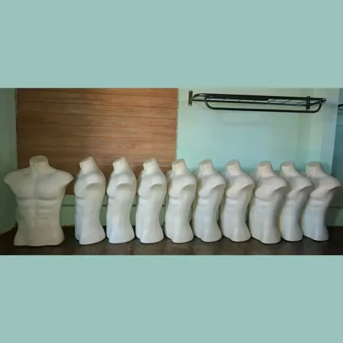 Vendo Busto Masculino