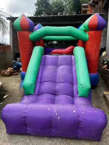 Inflável 3x1 tourinho 