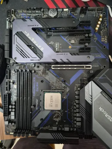 Kit Upgrade 5800X3D/X570/32GB de Ram