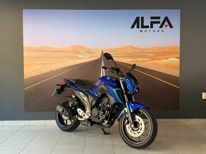 YAMAHA FAZER 250 2025