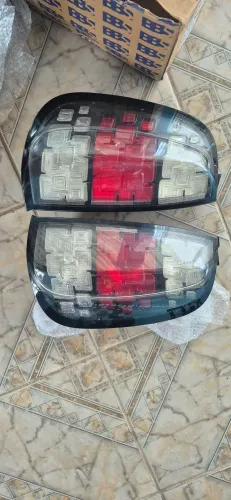 Par Lanternas Traseiras uno Vivace $300
