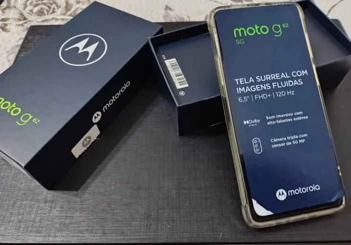 Moto G62 5G na caixa