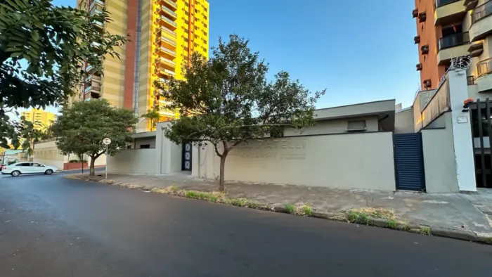 Casa de 214m² com 04quartos venda - Vila Seixas