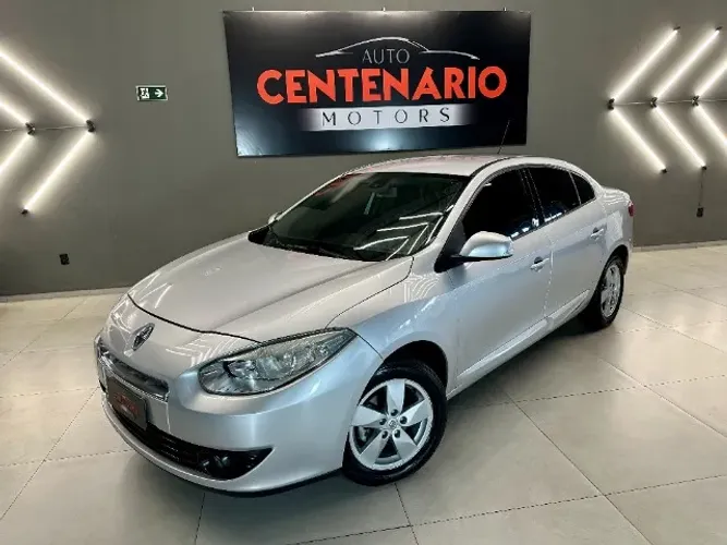 Renault Fluence Sed. Dynamique 2.0 16V Flex Aut. 2013