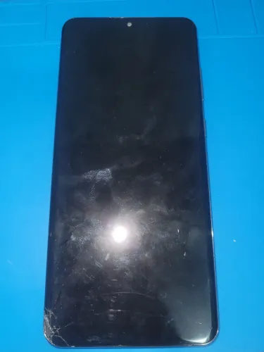 Frame e tela s20 ultra prata com defeito.