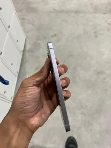SAMSUNG S25