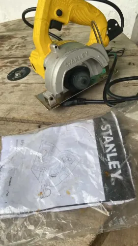 Máquita nova