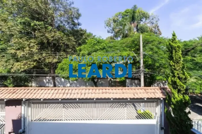 CASA ASSOBRADADA - ALTO DA LAPA - SP