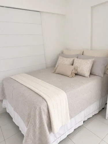 Base Box Casal Reforçada | Cama Box Branca | Colchão Ortopédico Casal | Excelente Estado