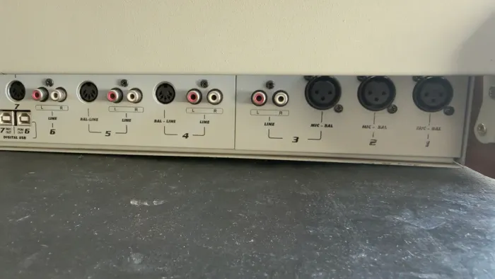 Console Audio Radio