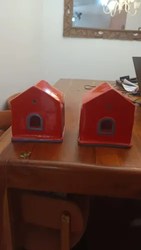 Par de Casinhas Decorativas Vermelhas - Decoração Artesanal
