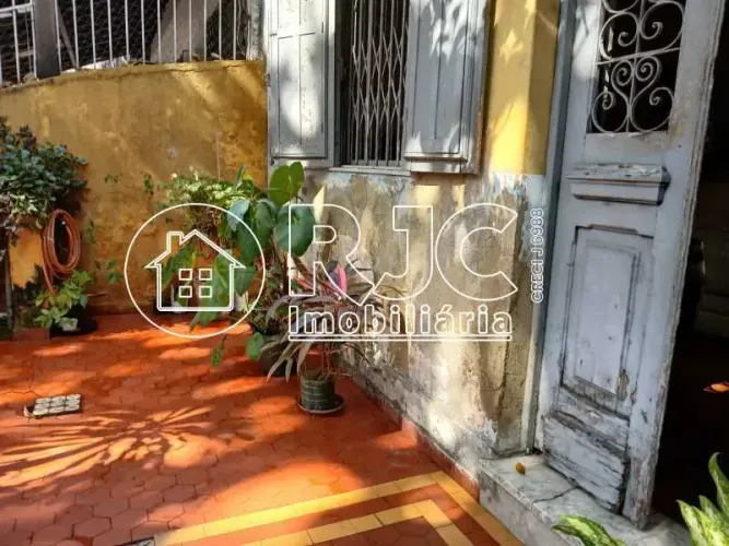 Imóvel para venda tem 100 metros quadrados com 3 quartos em Vila Isabel - Rio de Janeiro -