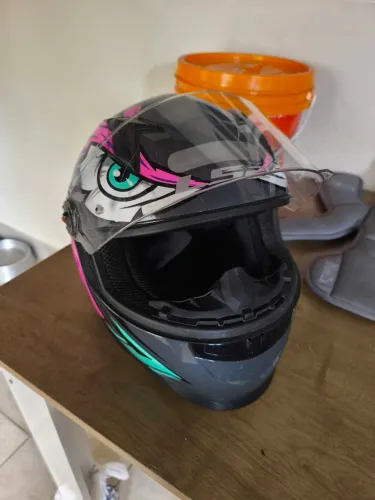 Capacete Ls2