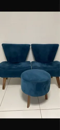 Poltronas com puff