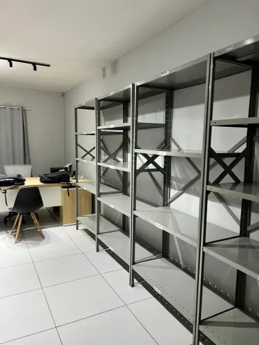 Prateleiras de aço reforçada 