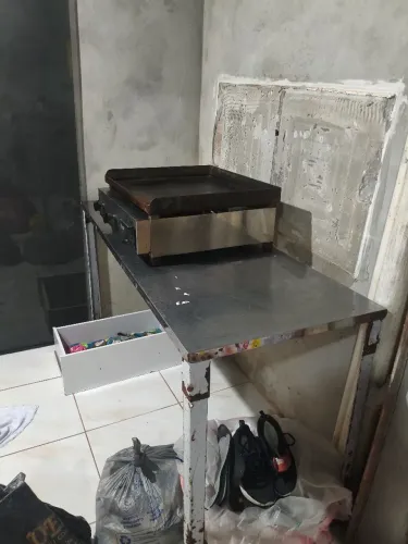 CHAPA E MESA INOX PRA VENDER LOGO